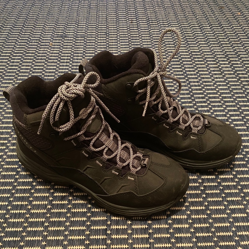 Merrell Thermo Chill Mid Waterproof Boots